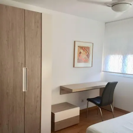 Appartement En Universidad Y Cerca De La Playa Valence